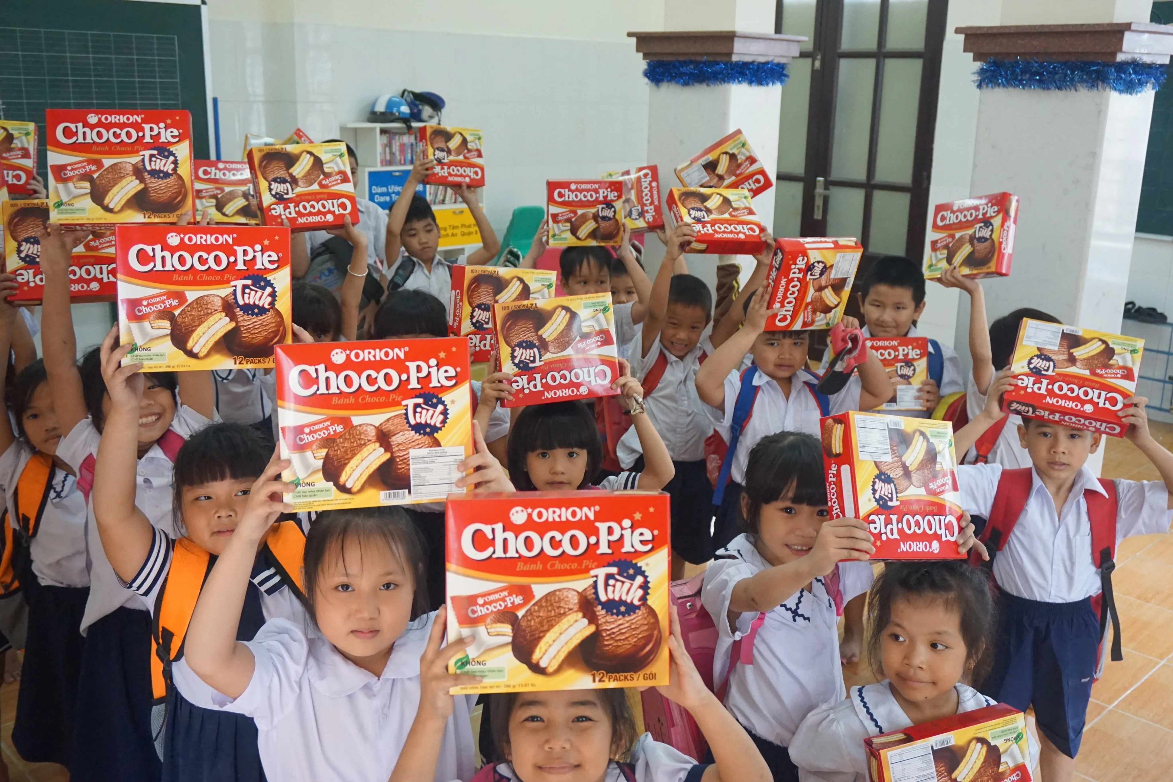 Đóng Góp Xã Hội Tại Địa Phương
